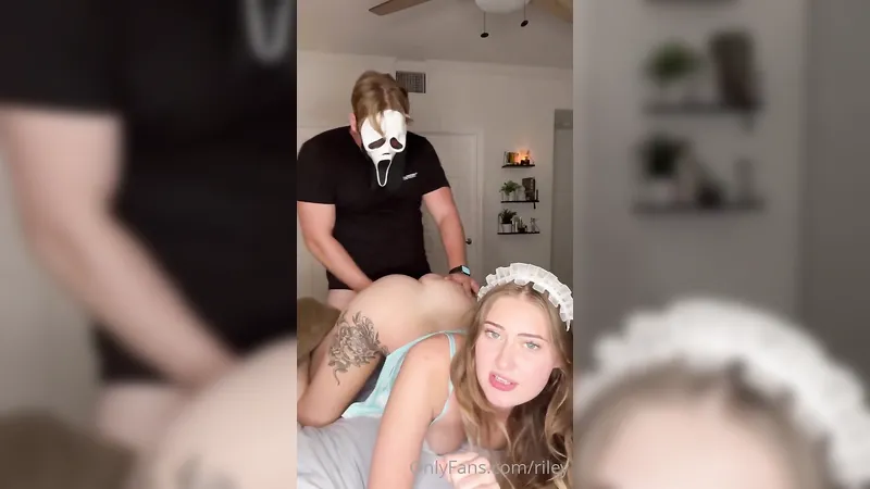 Cute Amateur iamRileyxo Fucked In Scream Parody - Part 3