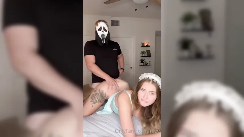 Cute Amateur iamRileyxo Fucked In Scream Parody - Part 3